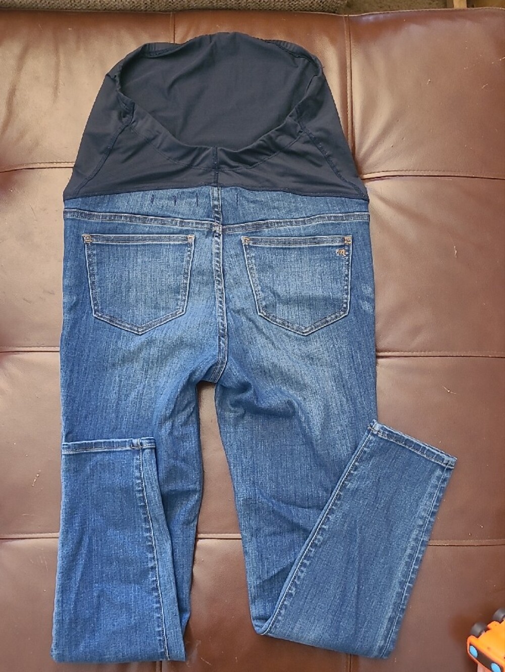 Madewell light blue denim maternity skinny jeans (37" long) - Picture 3 of 5